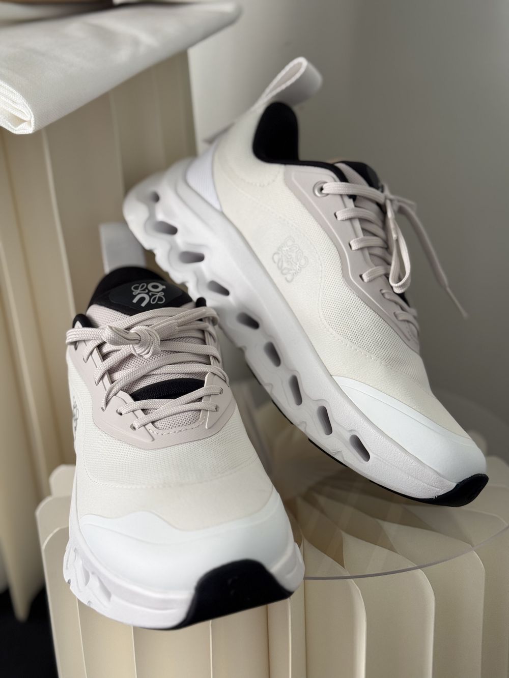 LOEWE SNEAKERS